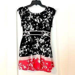 Motherhood Maternity Floral Blouse Size Small